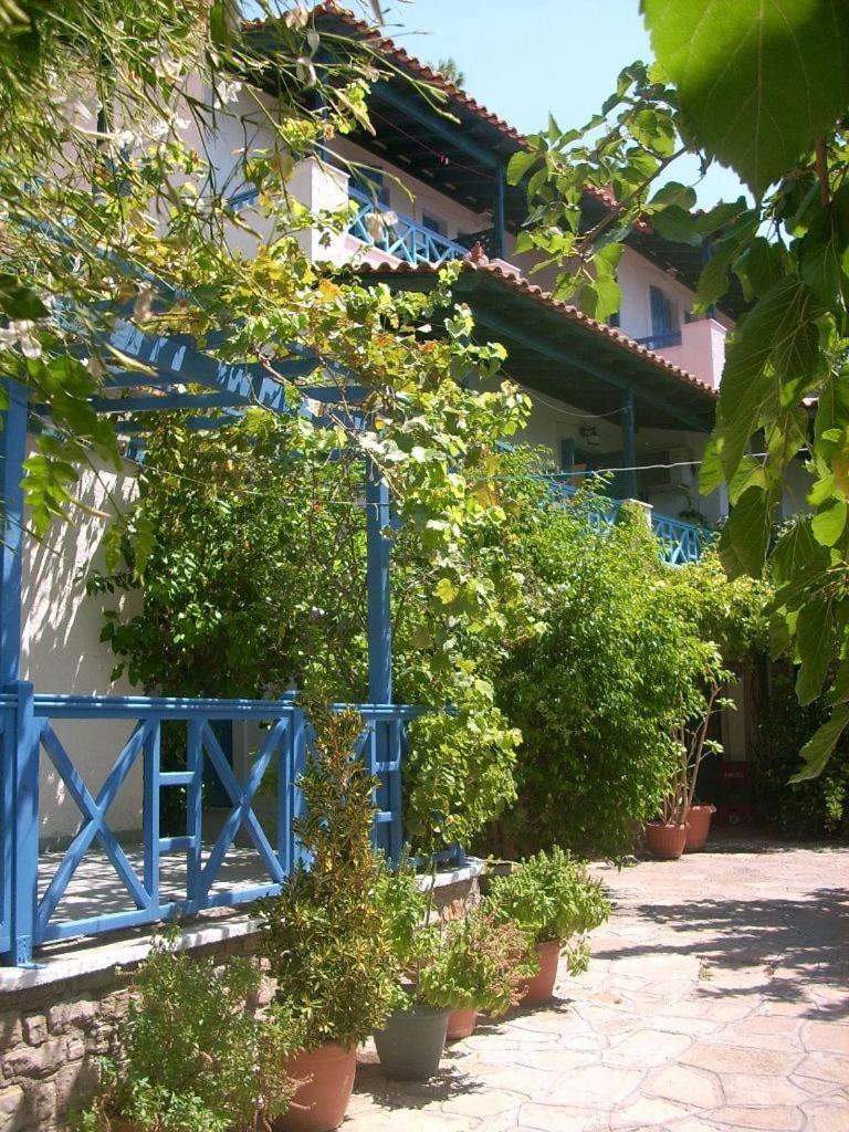 Blue Horizon Apartment Marathokampos Exterior photo