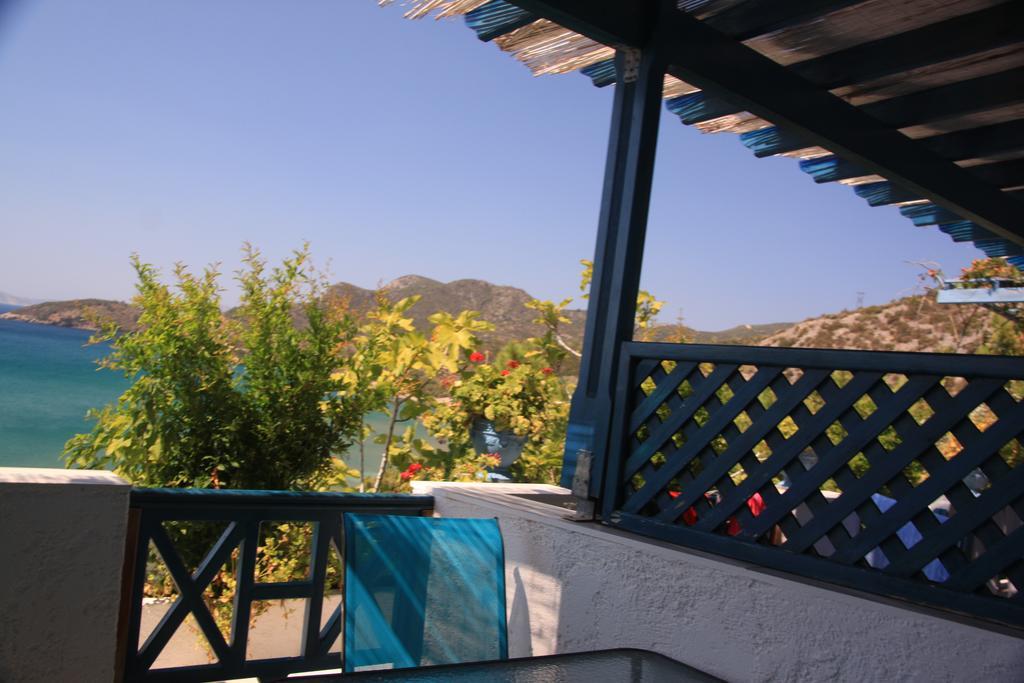 Blue Horizon Apartment Marathokampos Exterior photo